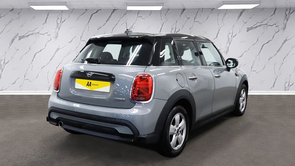 Used MINI Hatch 2022 for sale - 76724601: Photo 4