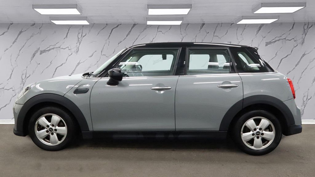 Used MINI Hatch 2022 for sale - 76724601: Photo 6