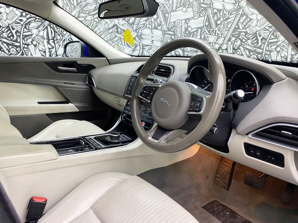 Used Jaguar XE 2018 for sale - 76092768: Photo 23