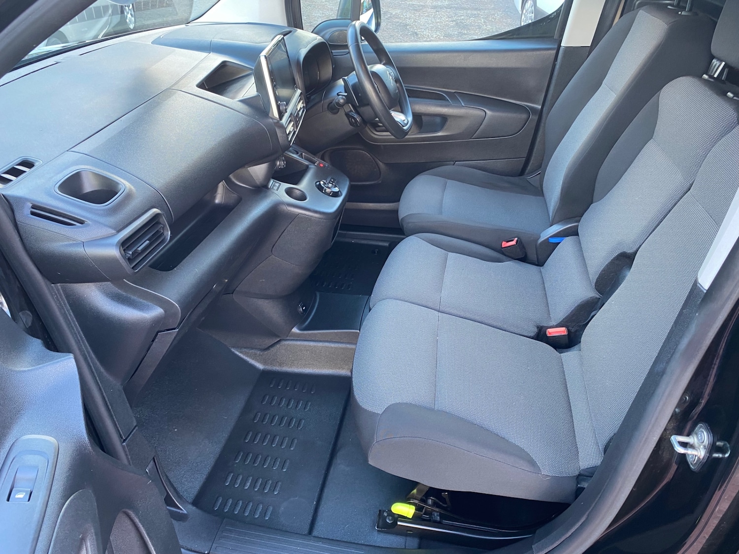 Used Citroen Berlingo 2019 for sale - 76879621: Photo 12