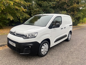 Used Citroen Berlingo 2019 for sale - 76262733: Photo 2