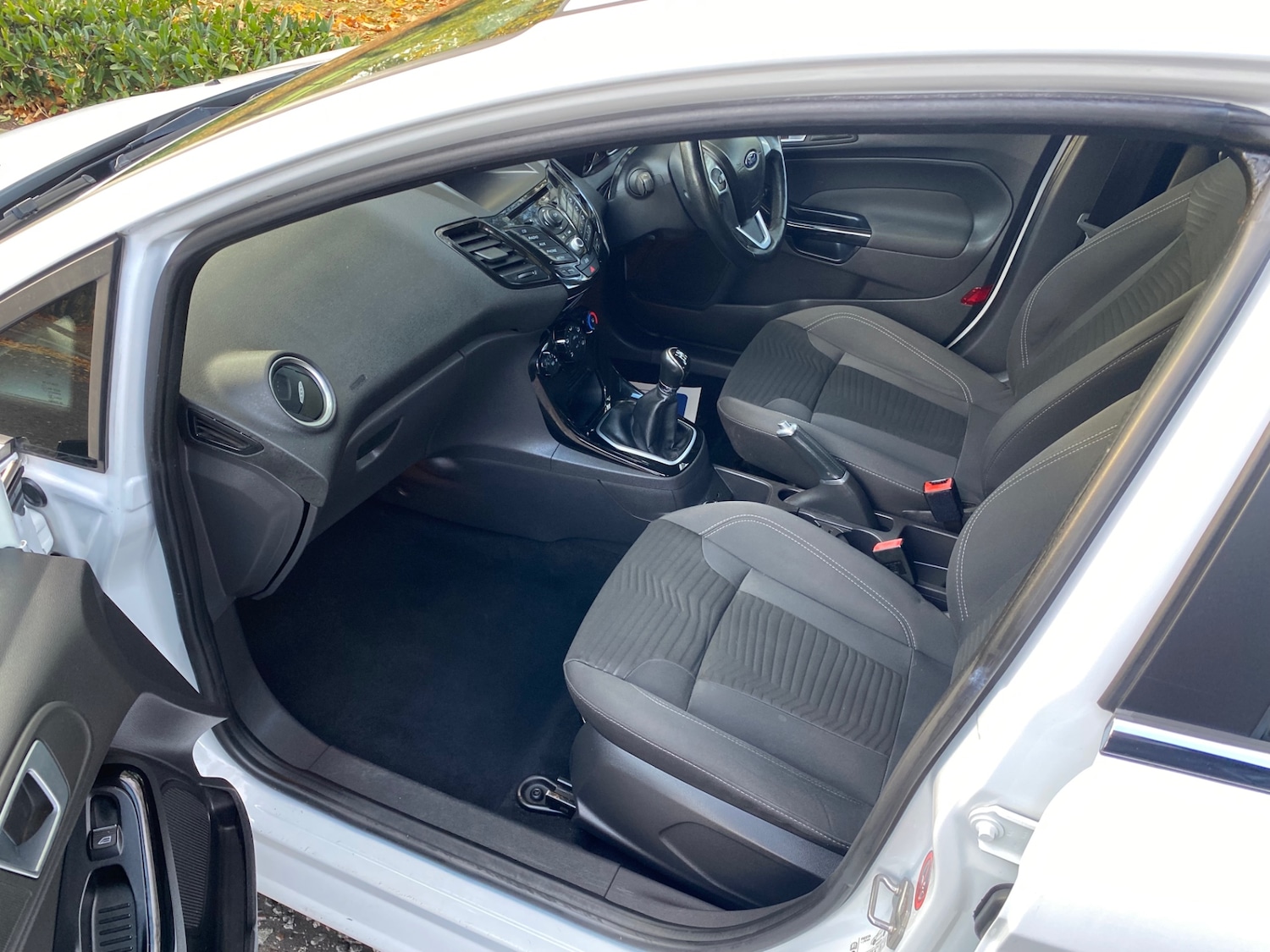 Used Ford Fiesta 2014 for sale - 76330144: Photo 10