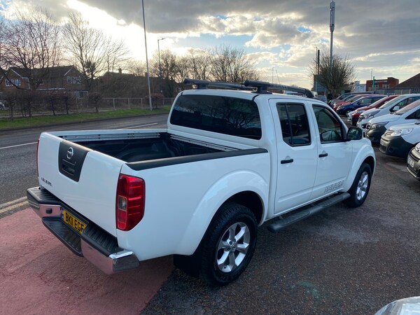 Used Nissan Navara 2011 for sale - 62270952: Photo 8