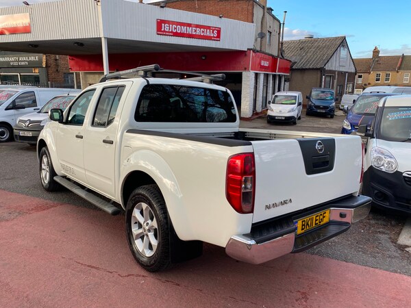 Used Nissan Navara 2011 for sale - 62270952: Photo 9
