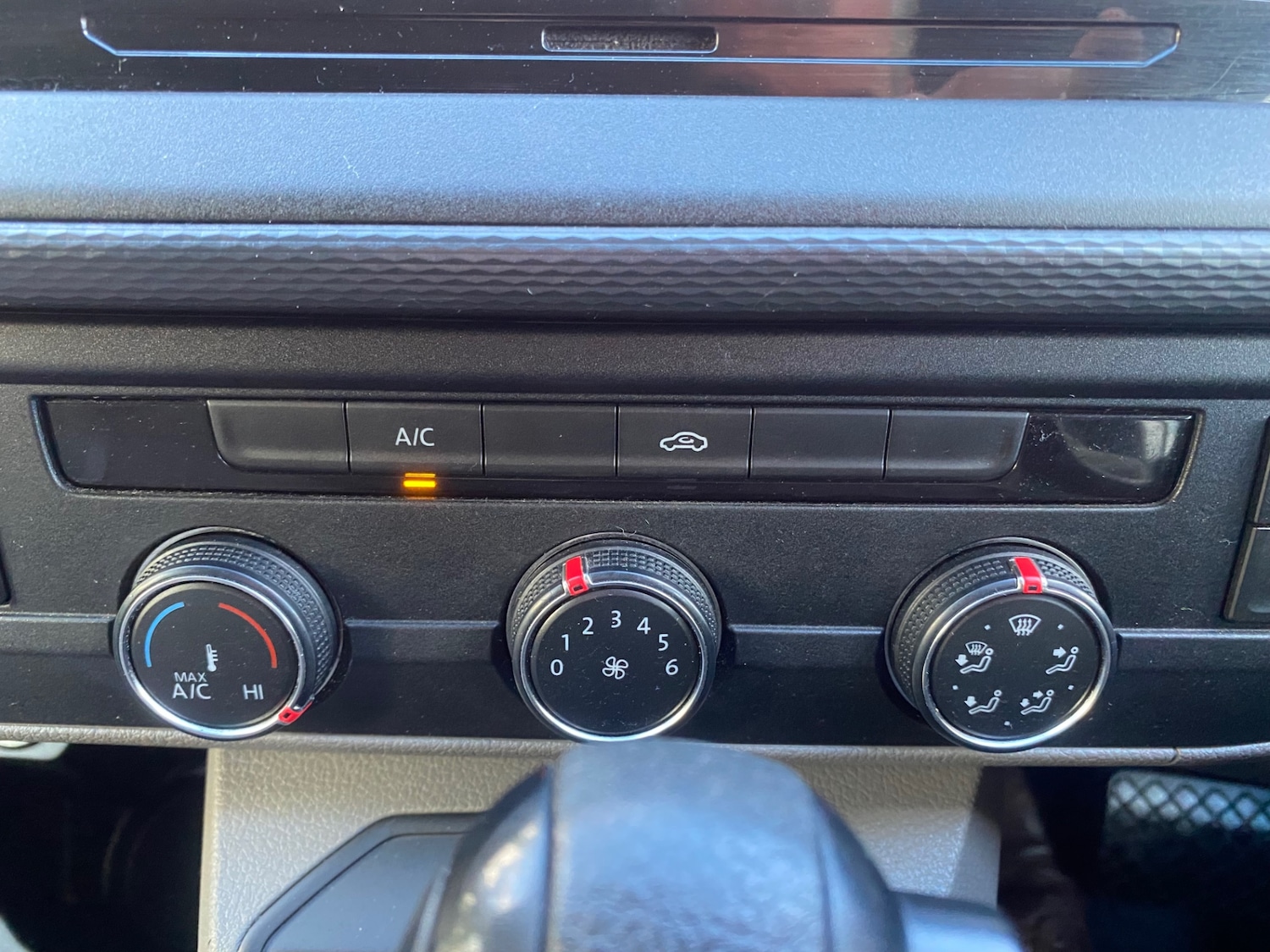 Used Volkswagen Transporter 2021 for sale - 77261189: Photo 17