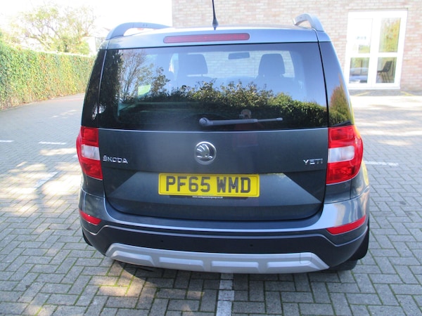 Used Skoda Yeti 2016 for sale - 76239671: Photo 4