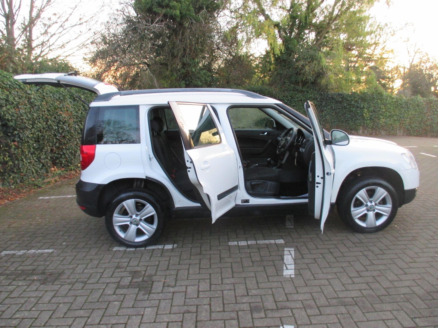 Used Skoda Yeti 2012 for sale - 77469278: Photo 9