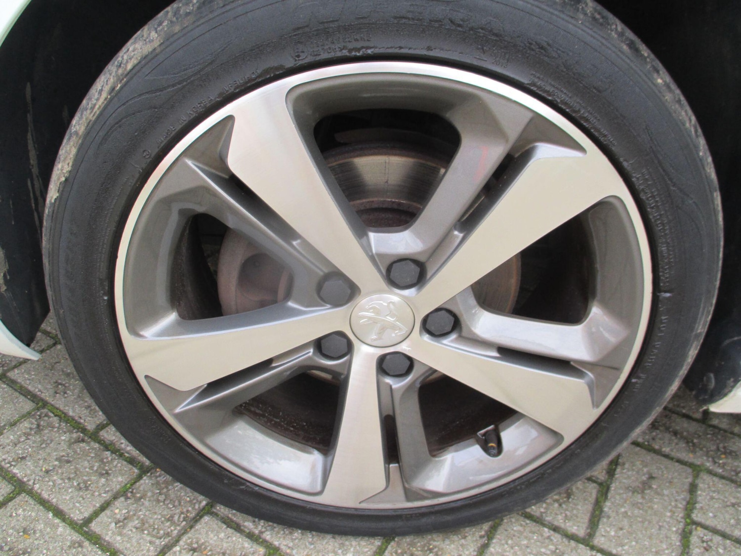 Used Peugeot 308 2015 for sale - 76512591: Photo 10