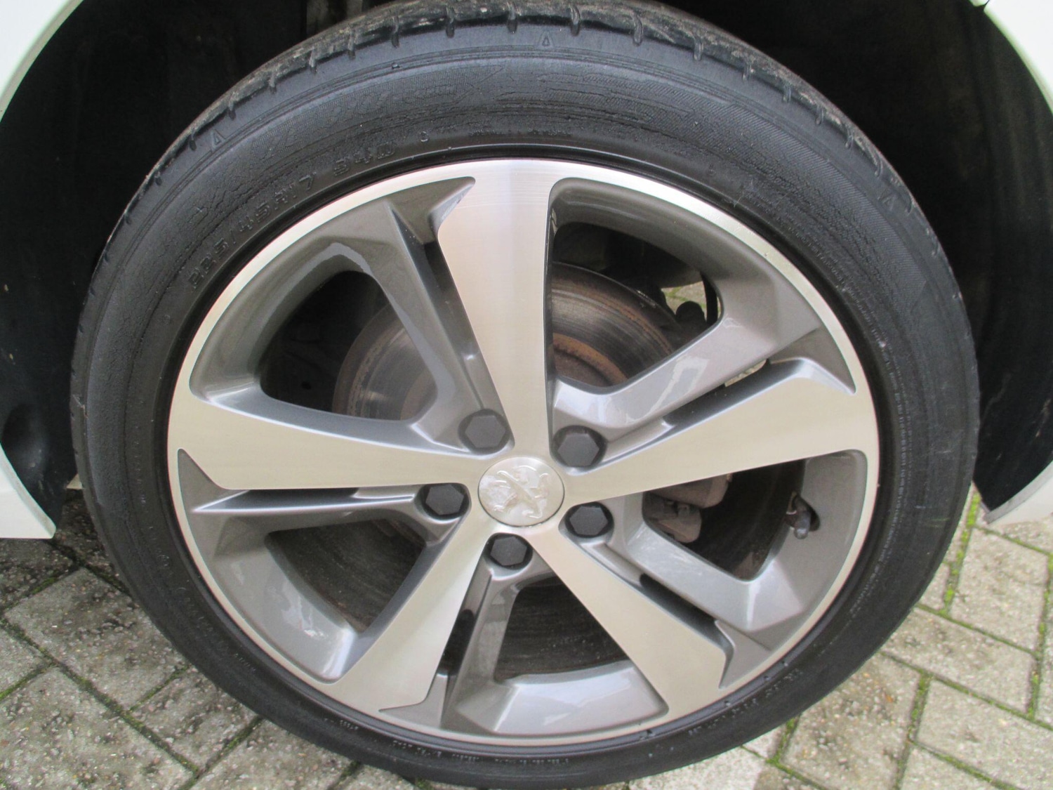 Used Peugeot 308 2015 for sale - 76512591: Photo 11