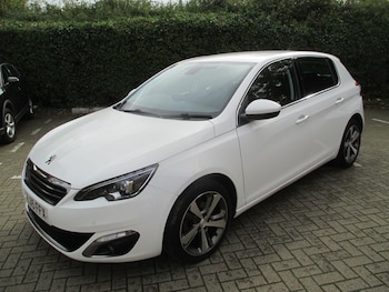 Used Peugeot 308 2015 for sale - 76512591: Photo