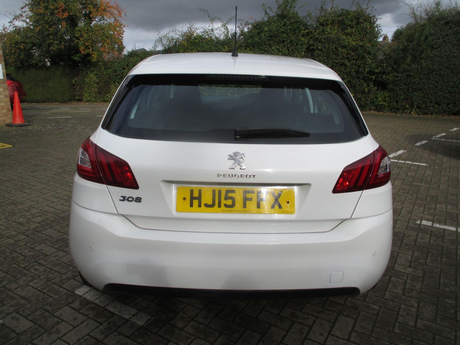 Used Peugeot 308 2015 for sale - 76512591: Photo 6