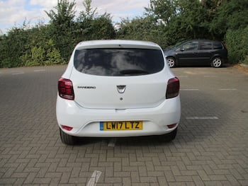 Used Dacia Sandero 2017 for sale - 79635175: Photo