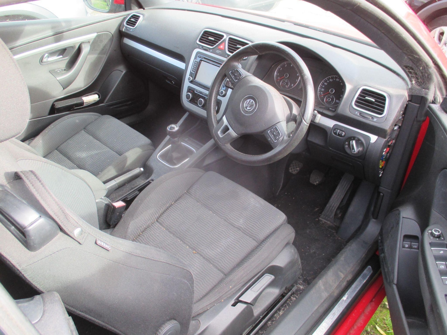 Used Volkswagen EOS 2011 for sale - 76397845: Photo 11