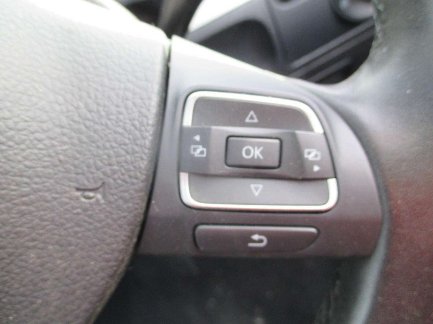 Used Volkswagen EOS 2011 for sale - 76397845: Photo 20