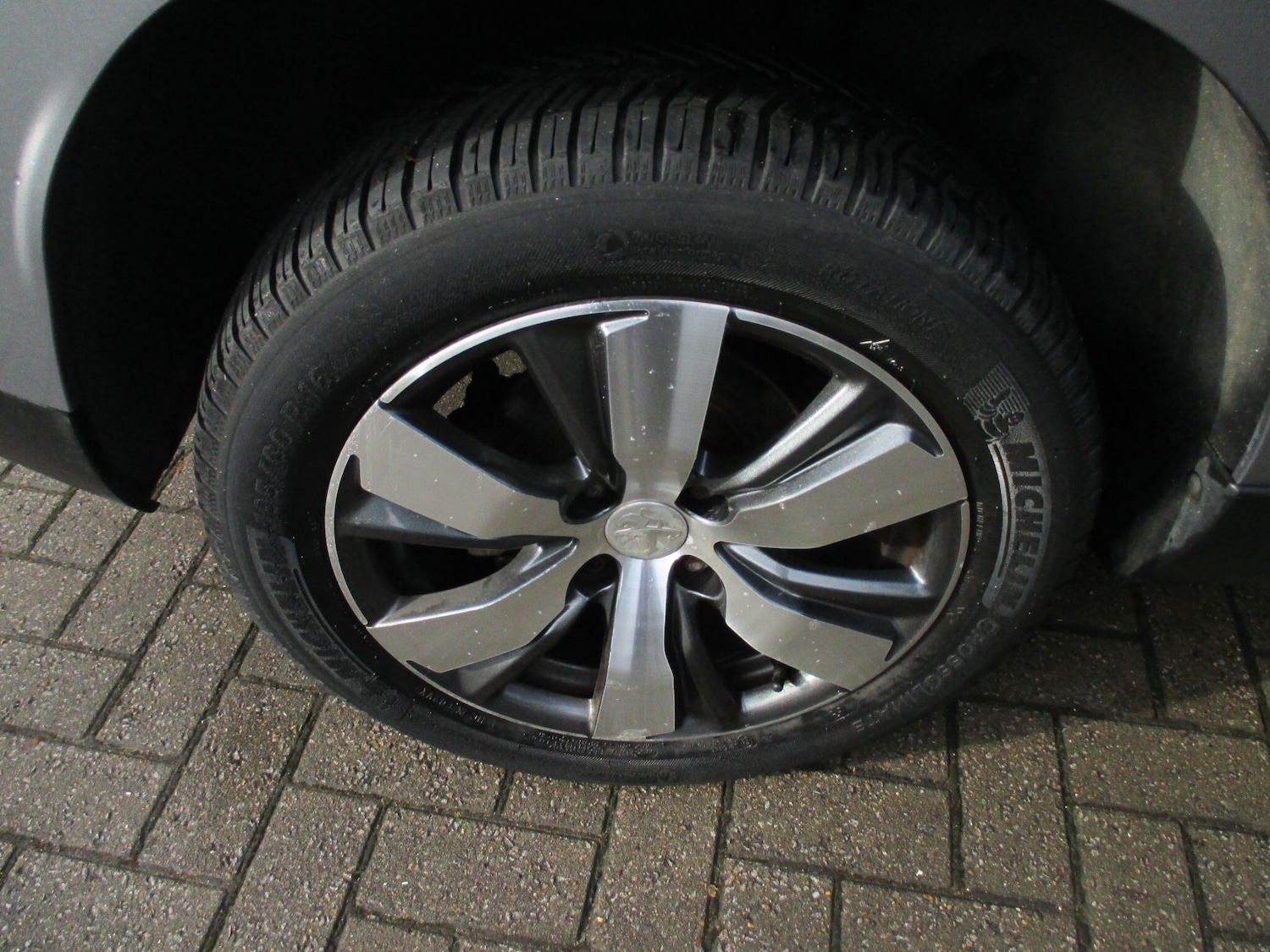 Used Peugeot 2008 2014 for sale - 77377623: Photo 10