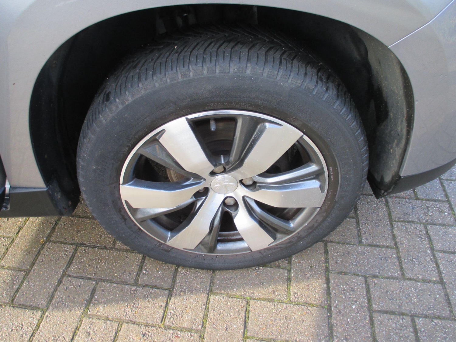 Used Peugeot 2008 2014 for sale - 77377623: Photo 11