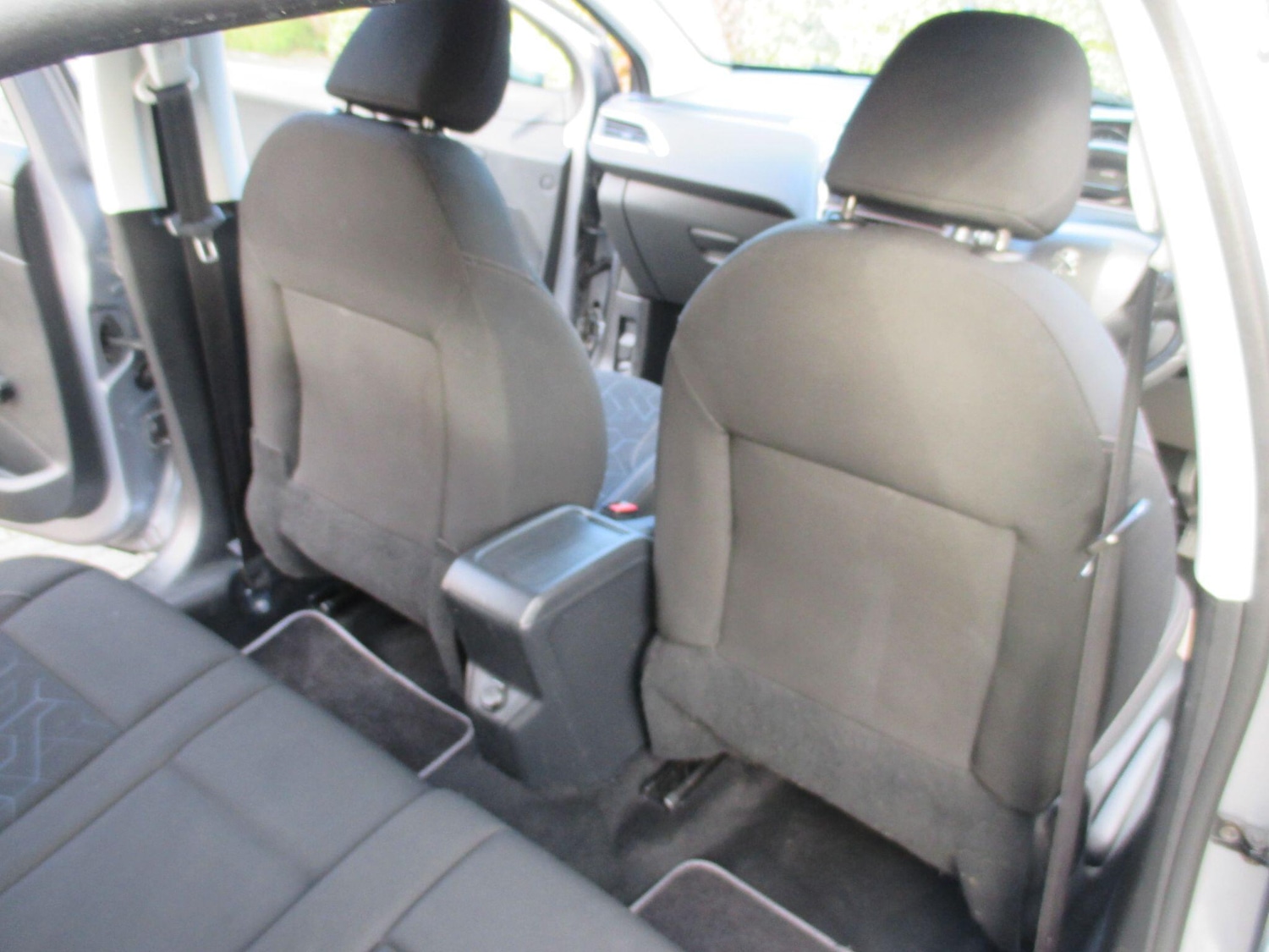 Used Peugeot 2008 2014 for sale - 77377623: Photo 28