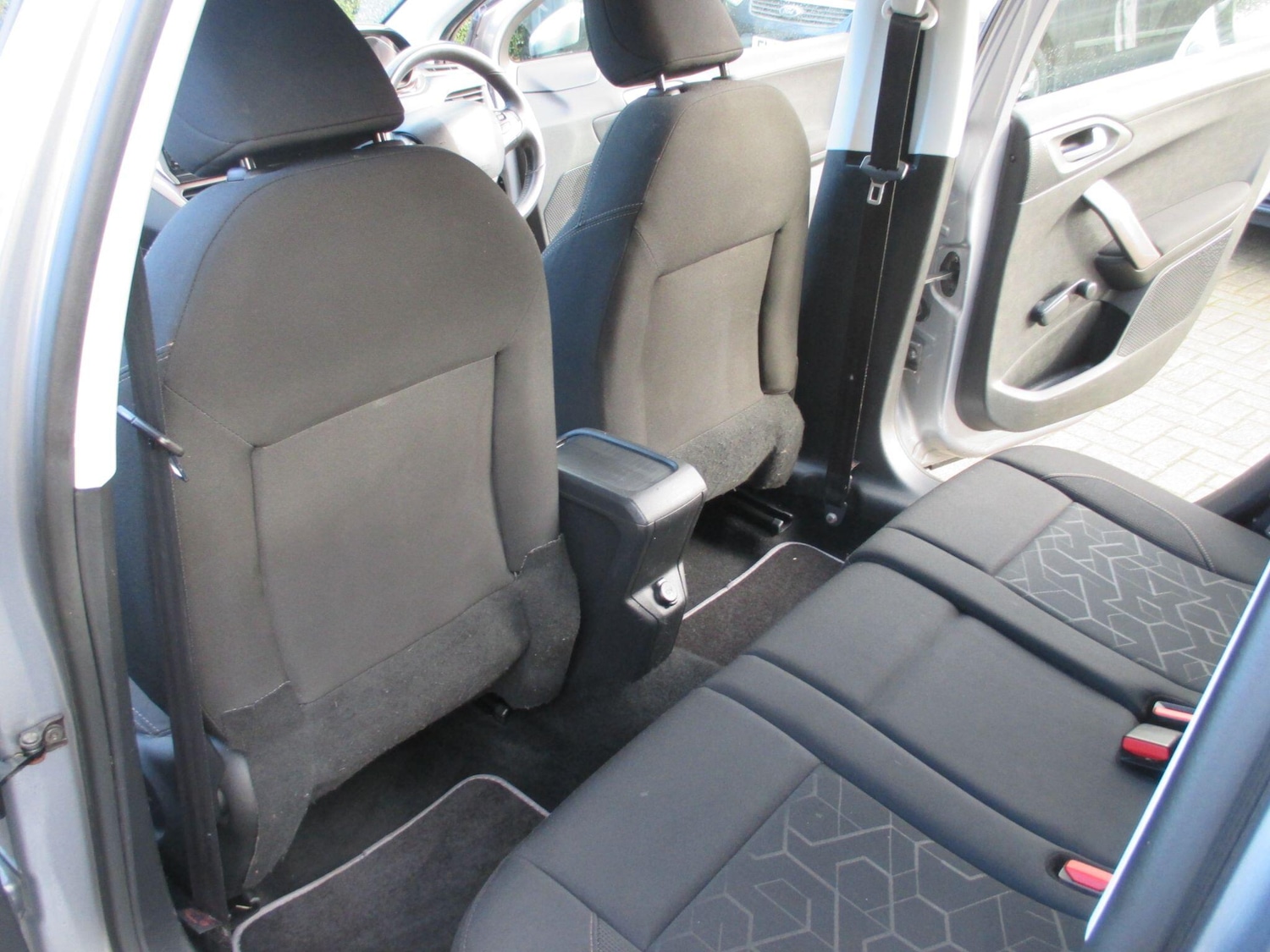 Used Peugeot 2008 2014 for sale - 77377623: Photo 30