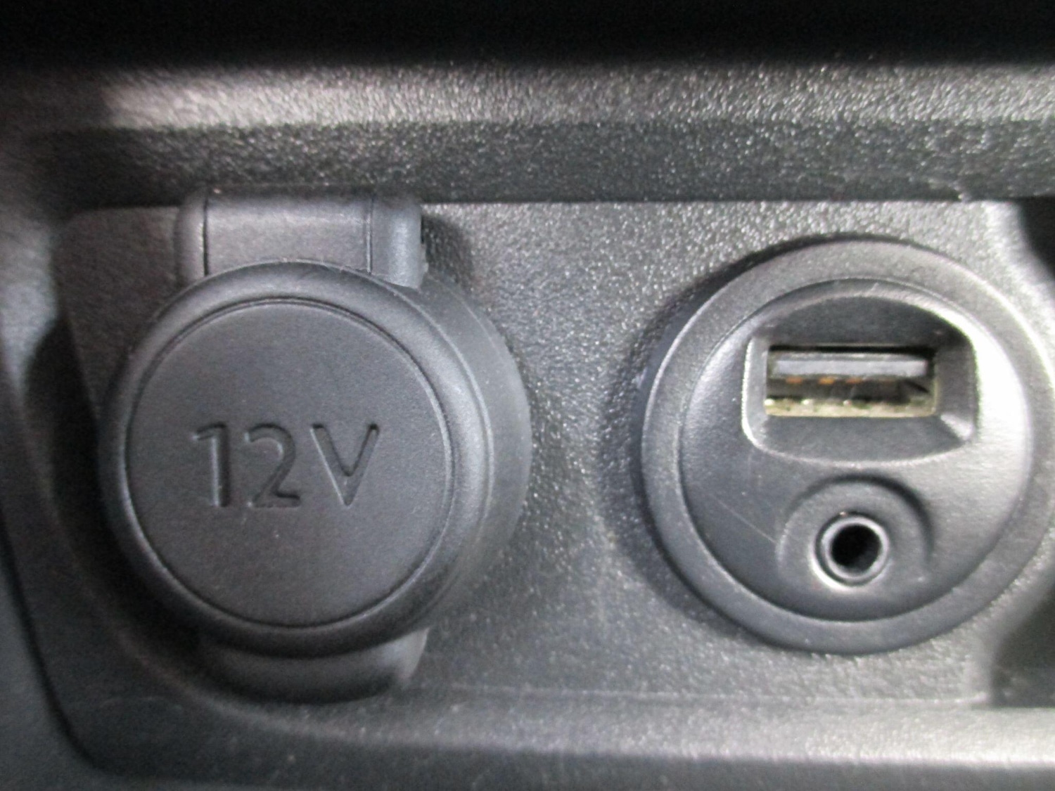 Used Peugeot 2008 2014 for sale - 77377623: Photo 39