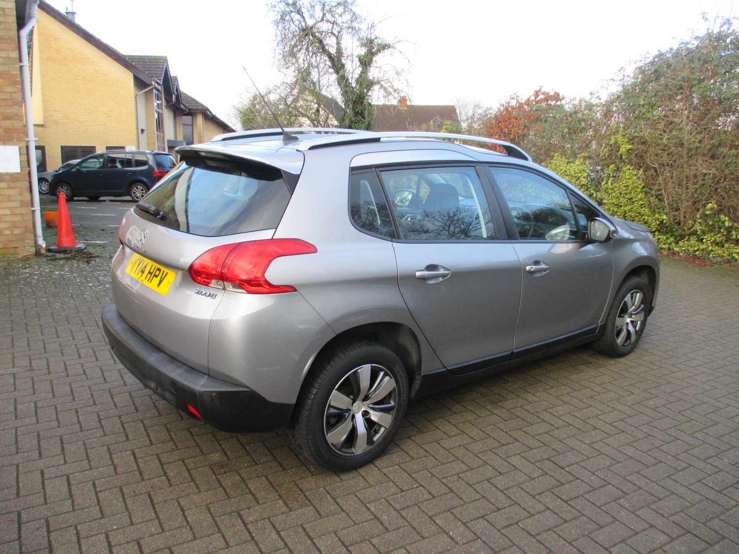 Used Peugeot 2008 2014 for sale - 77377623: Photo 5