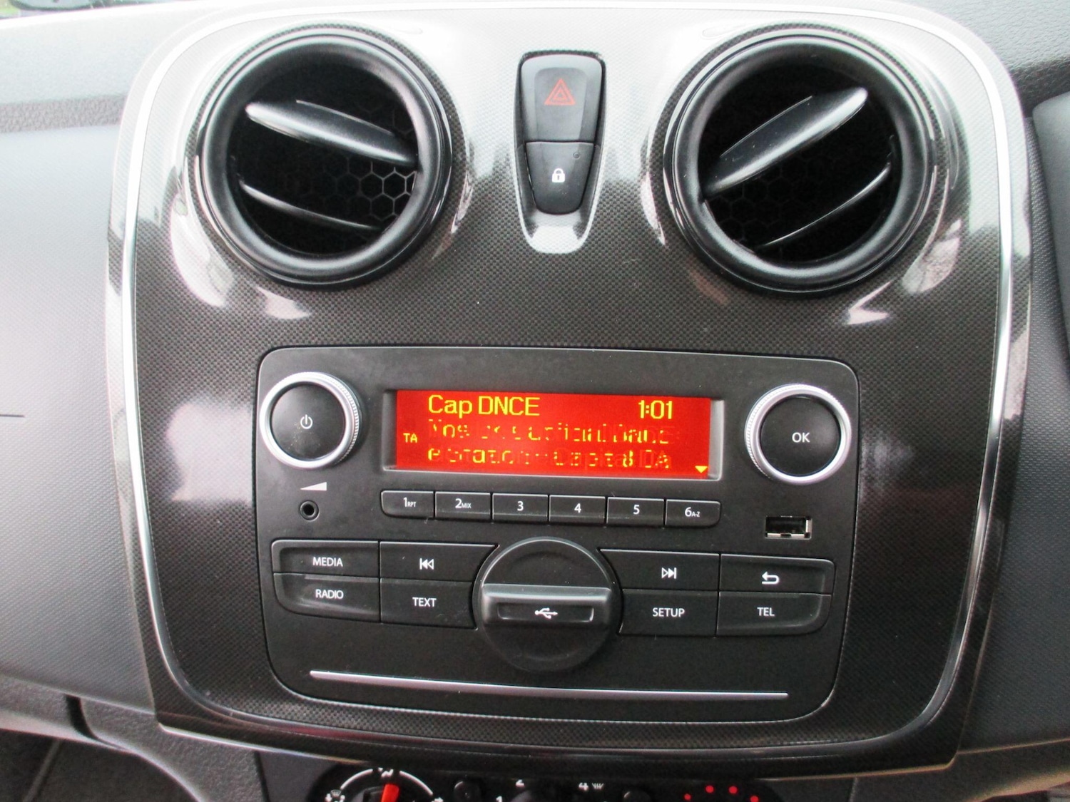 Used Dacia Sandero 2019 for sale - 77625142: Photo 19