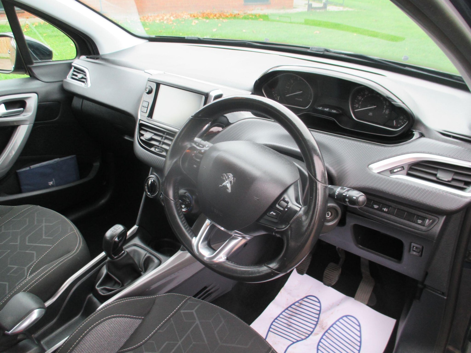 Used Peugeot 2008 2018 for sale - 76607479: Photo 16