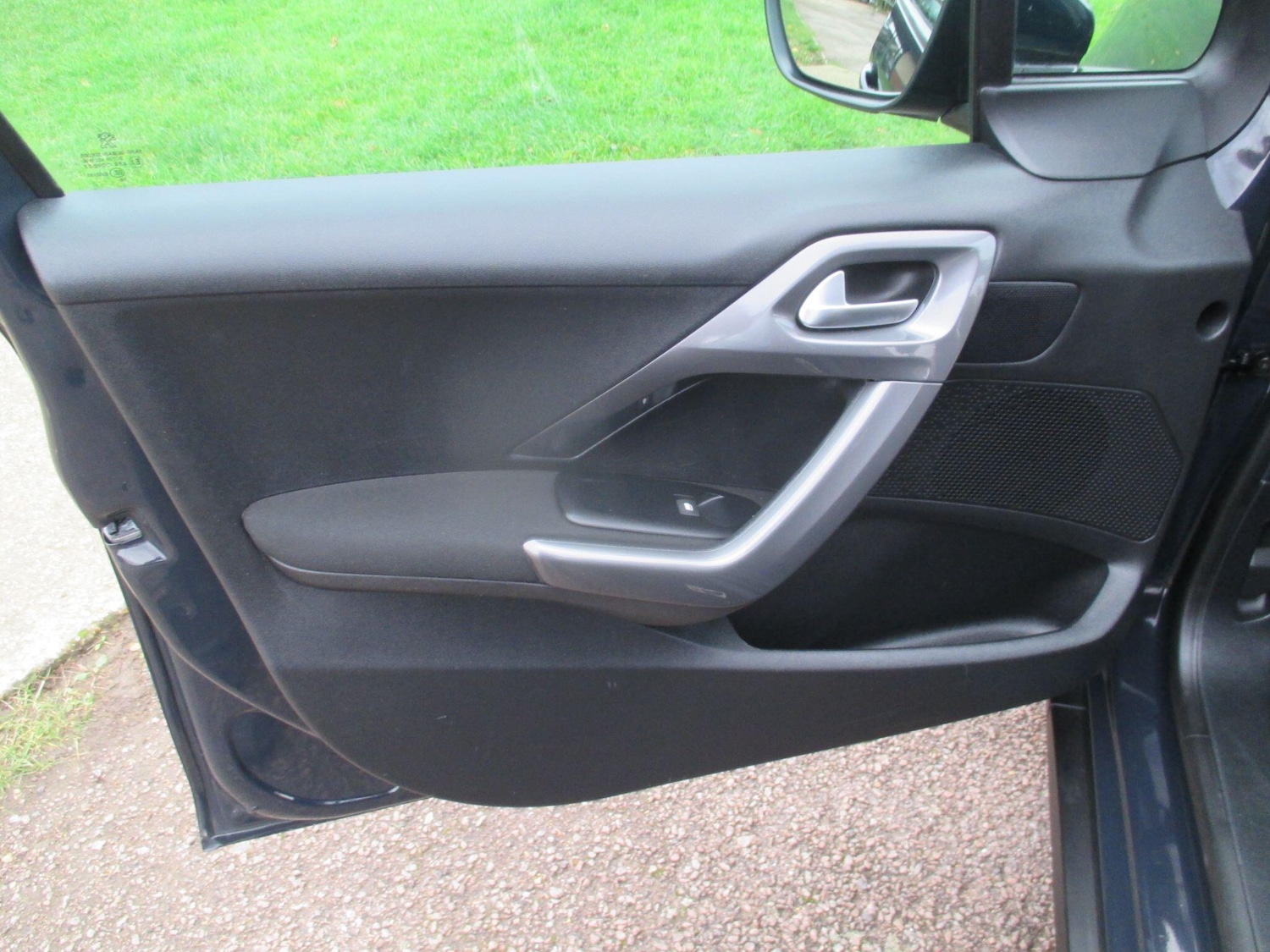 Used Peugeot 2008 2018 for sale - 76607479: Photo 43