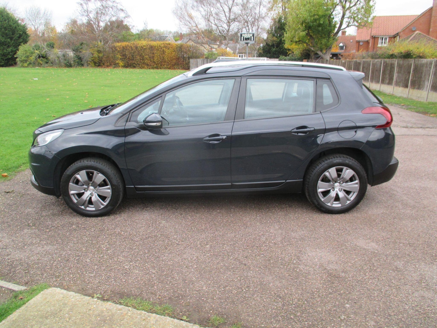 Used Peugeot 2008 2018 for sale - 76607479: Photo 7