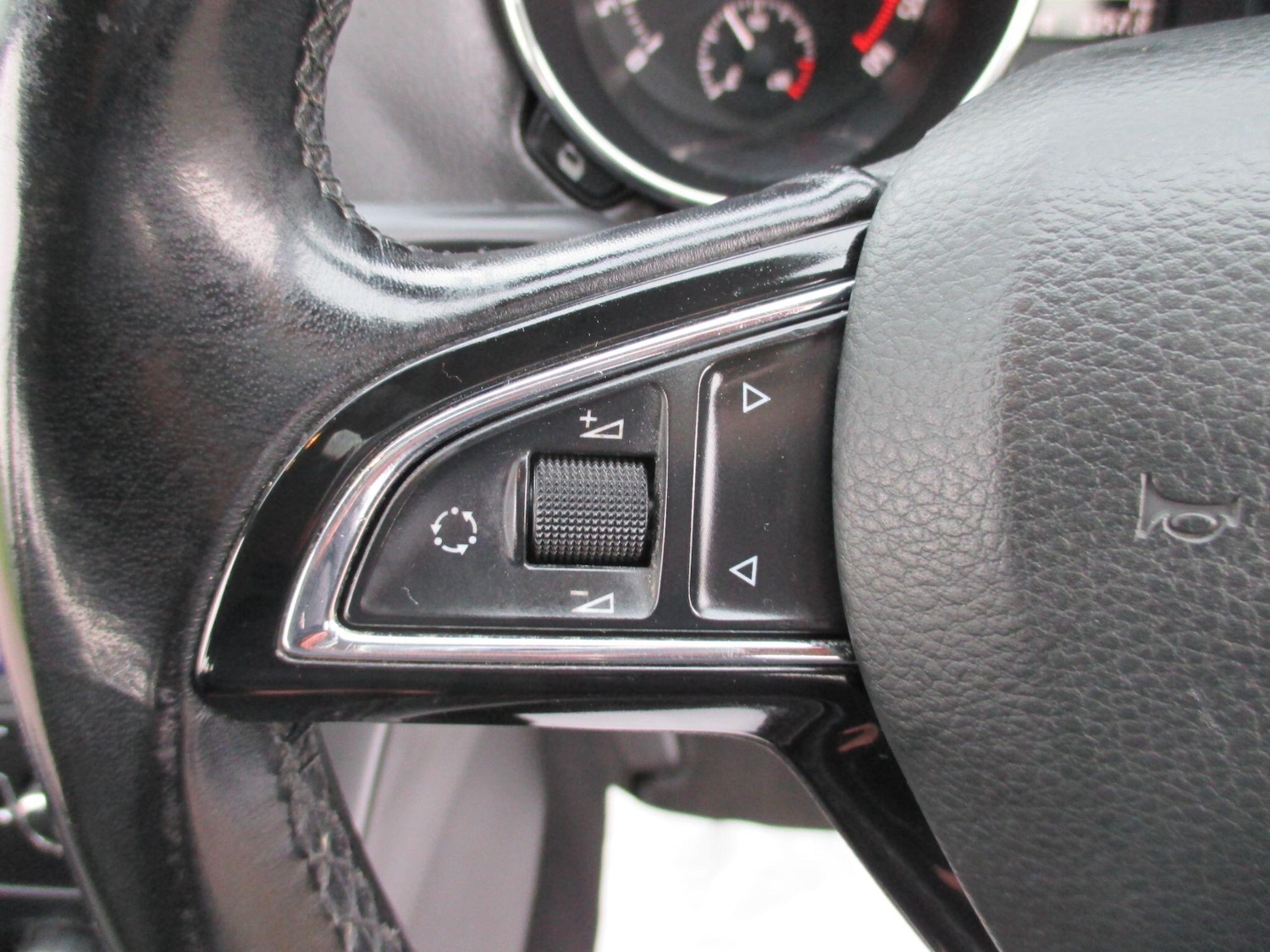 Used Skoda Yeti 2015 for sale - 78086567: Photo 32