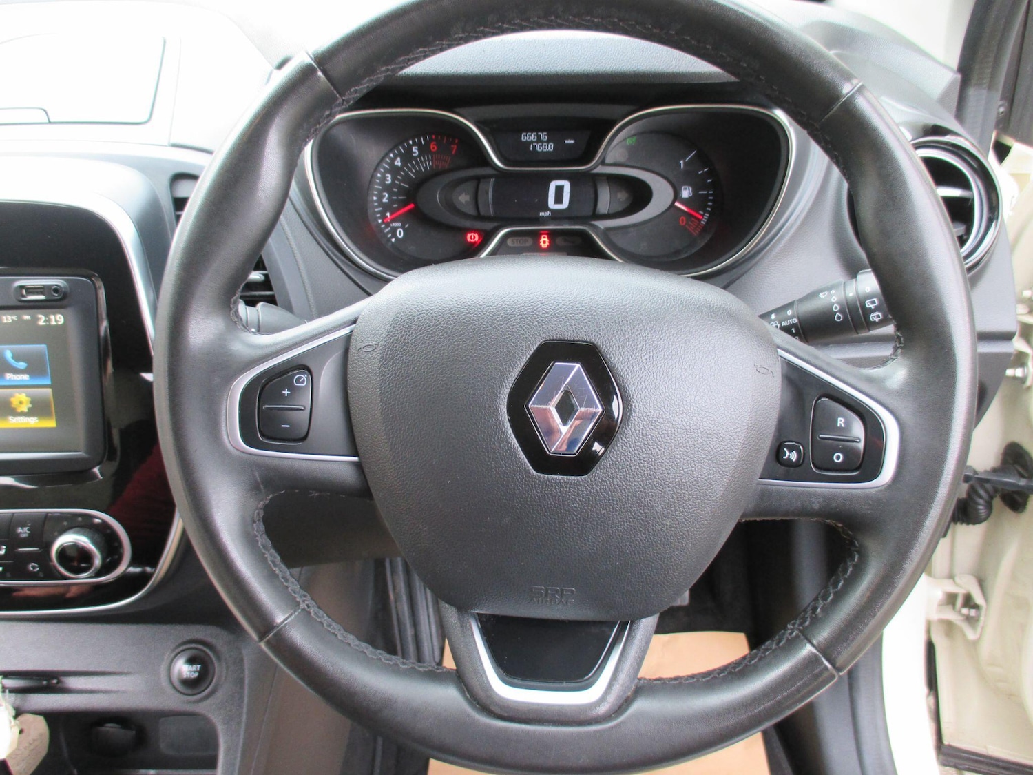 Used Renault Captur 2019 for sale - 77657577: Photo 17