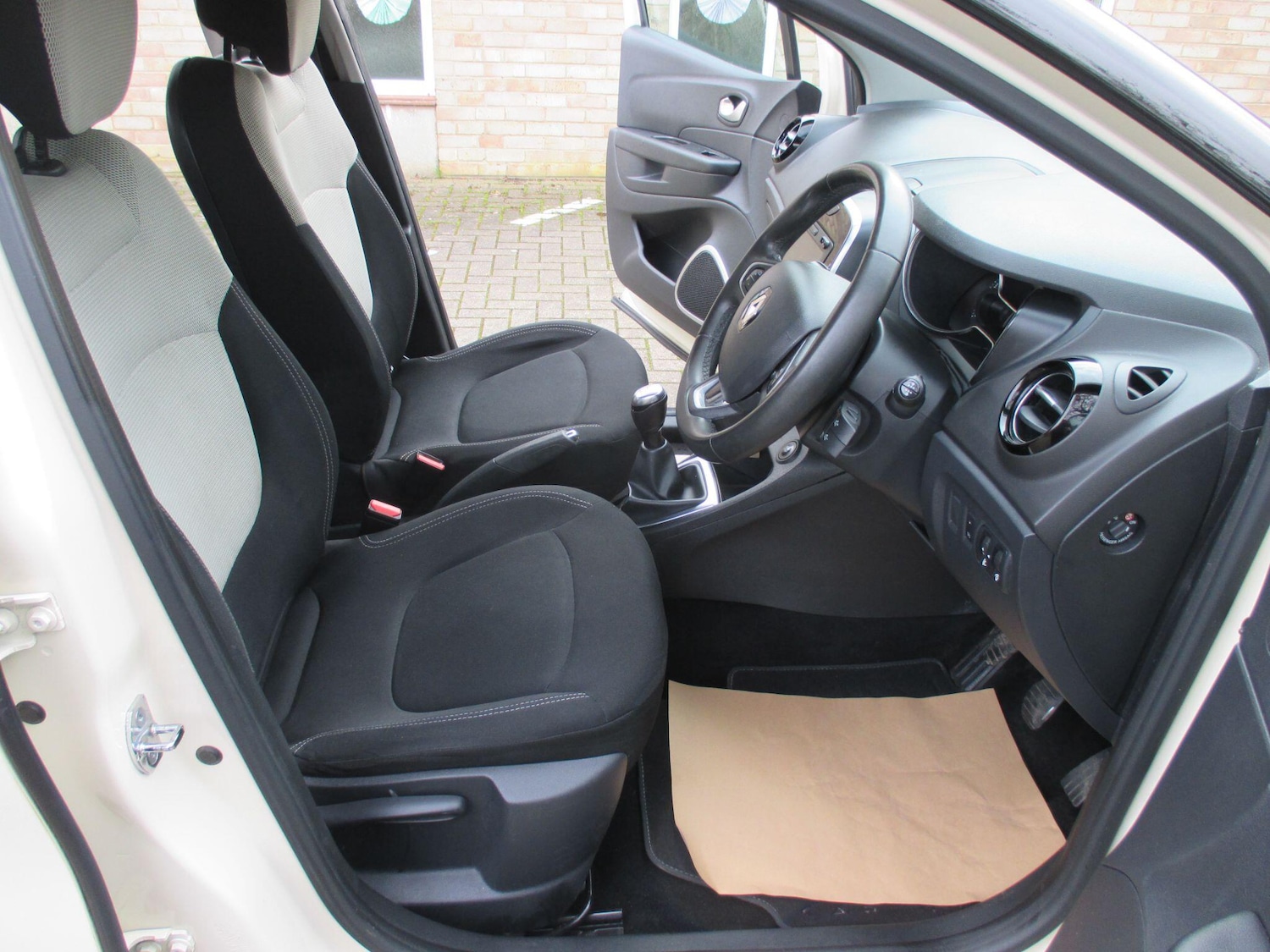 Used Renault Captur 2019 for sale - 77657577: Photo 22