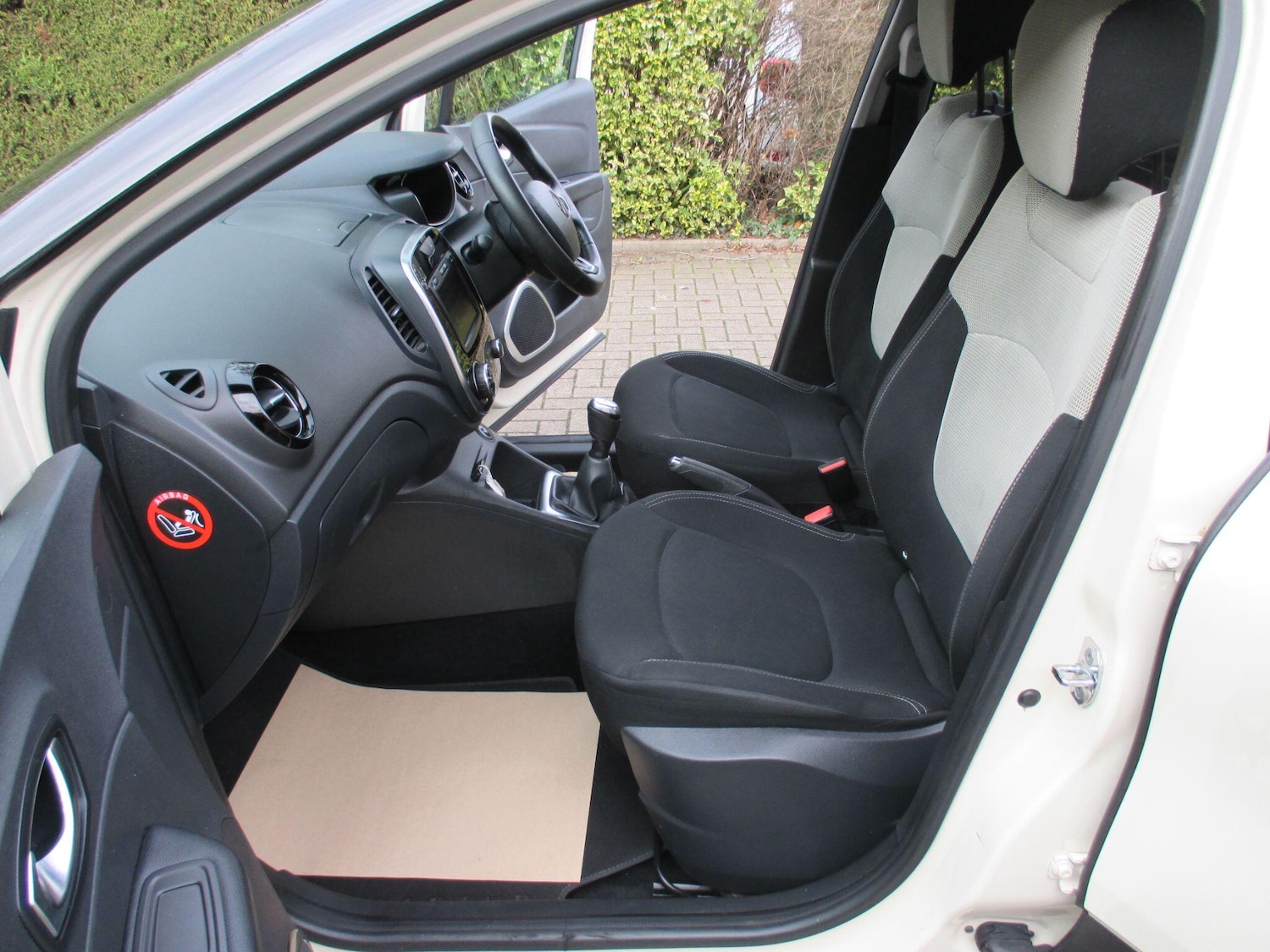 Used Renault Captur 2019 for sale - 77657577: Photo 24