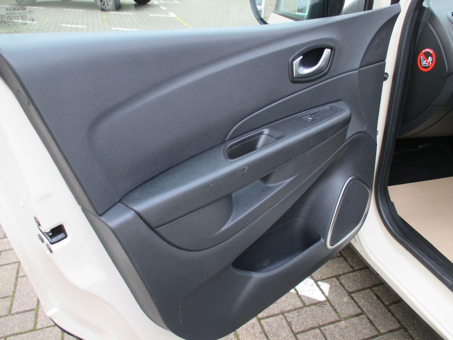 Used Renault Captur 2019 for sale - 77657577: Photo 46