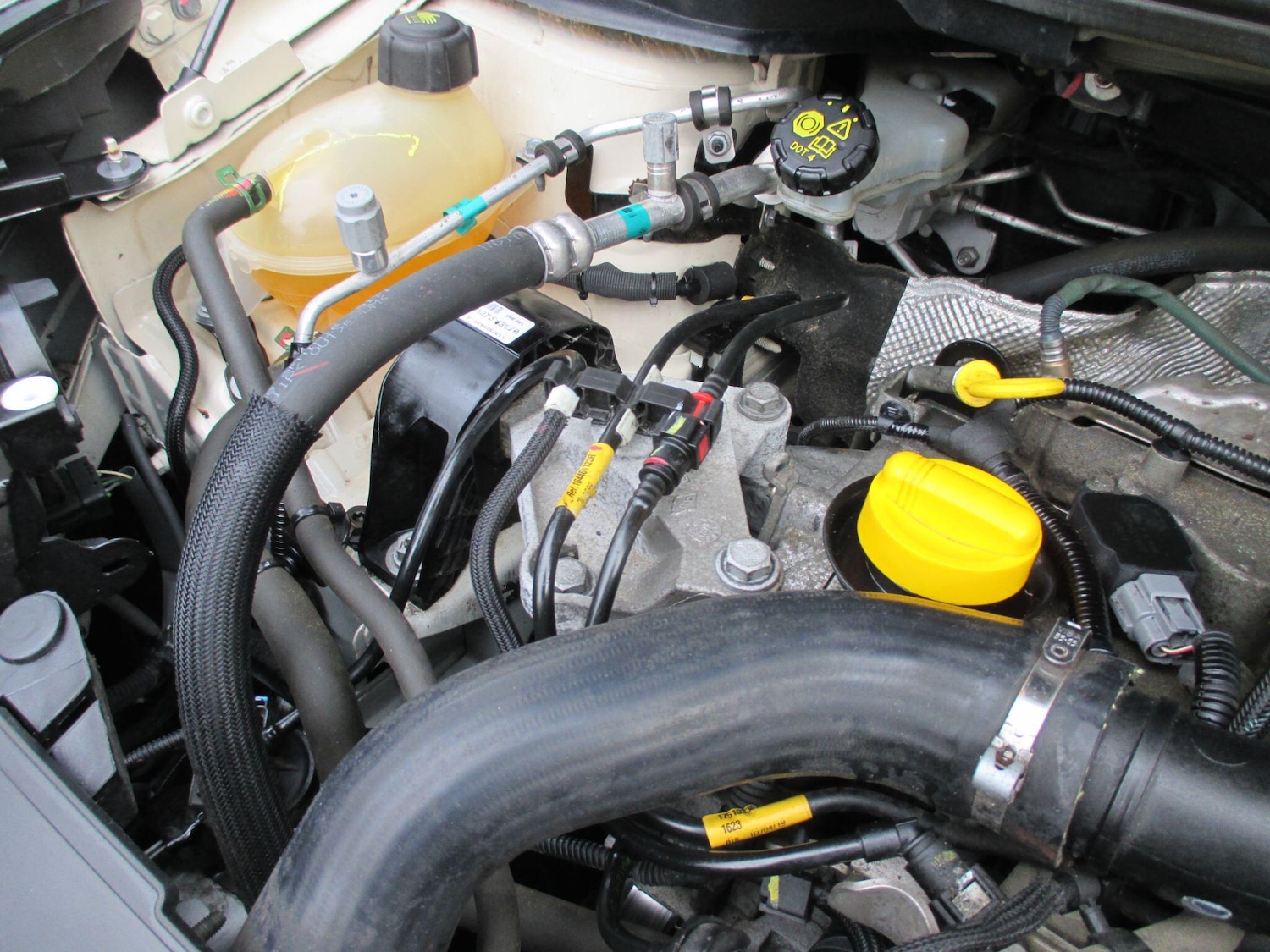 Used Renault Captur 2019 for sale - 77657577: Photo 51