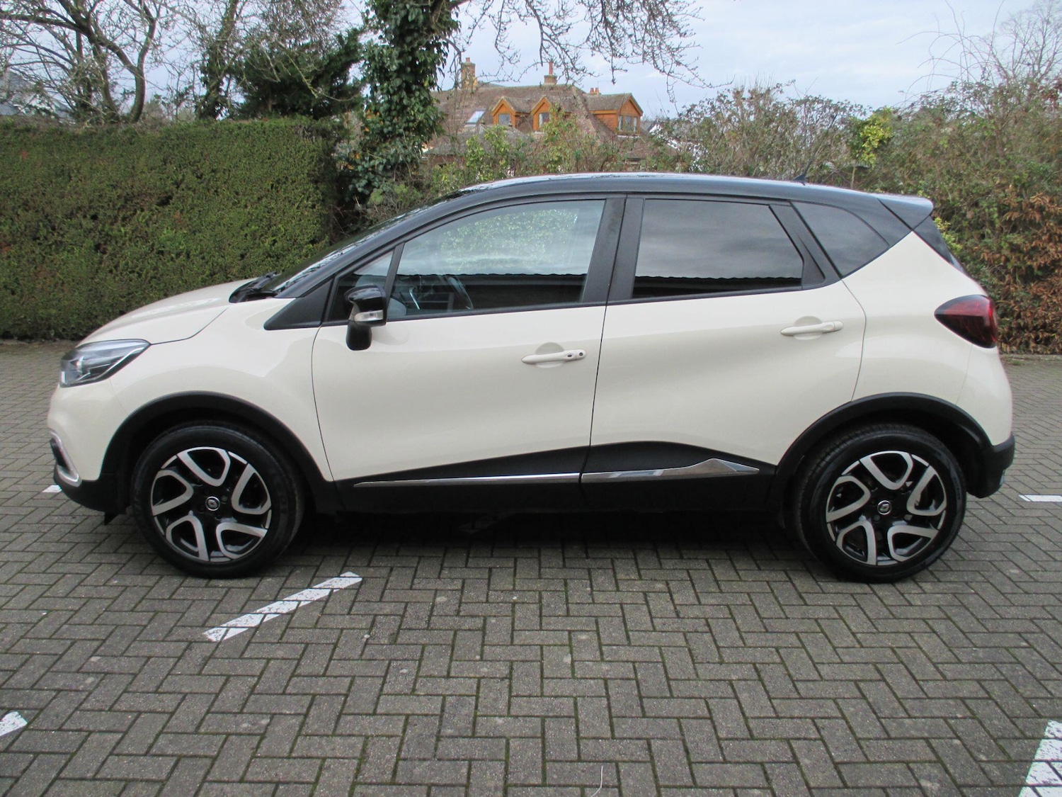 Used Renault Captur 2019 for sale - 77657577: Photo 7