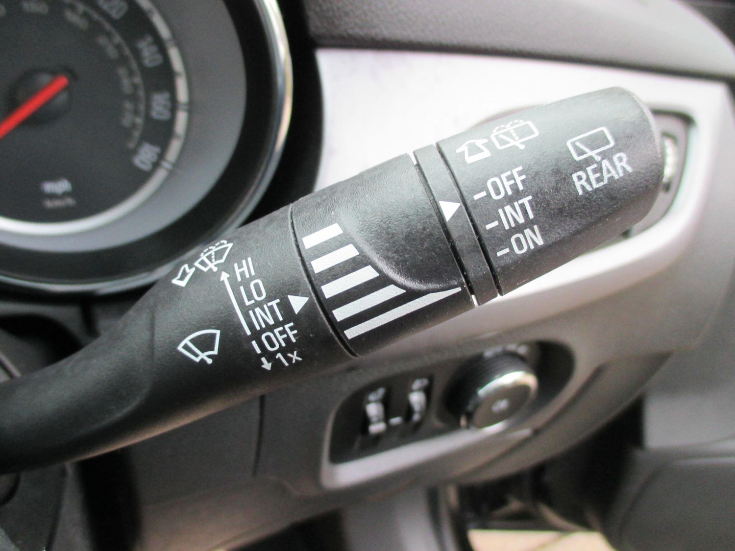 Used Vauxhall Astra for sale - 77704818: Photo 35