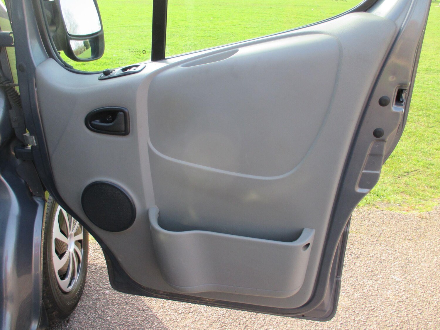 Used Vauxhall Vivaro 2014 for sale - 77882146: Photo 41