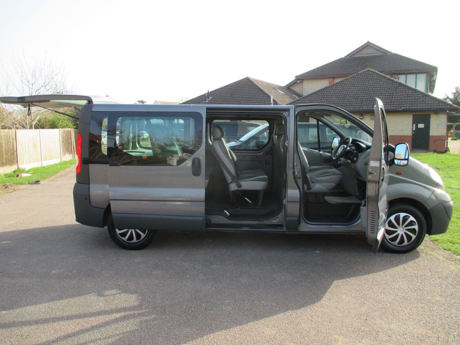 Used Vauxhall Vivaro 2014 for sale - 77882146: Photo 9