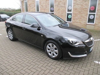 Vauxhall Insignia feature image