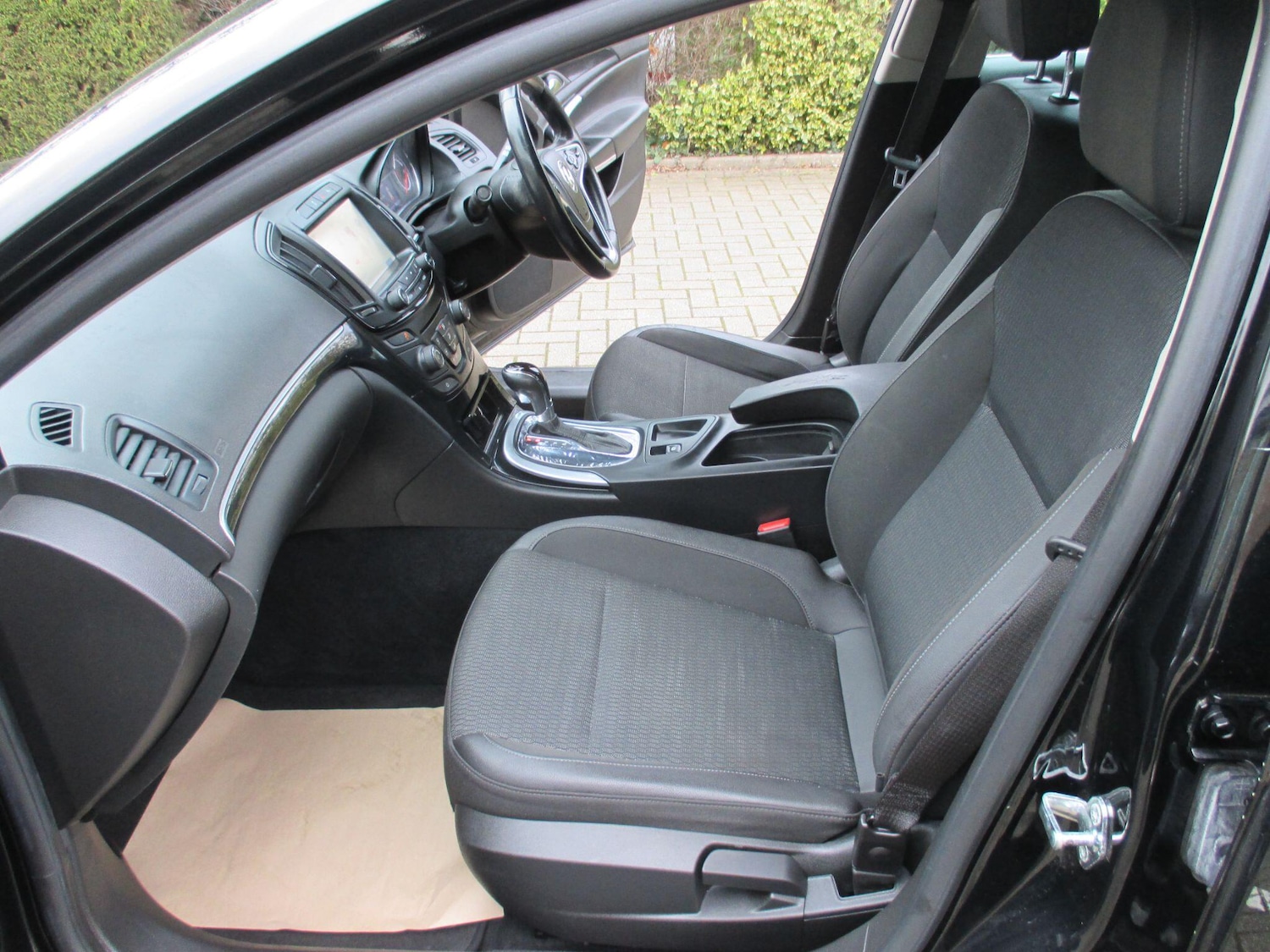 Used Vauxhall Insignia 2017 for sale - 77658718: Photo 25