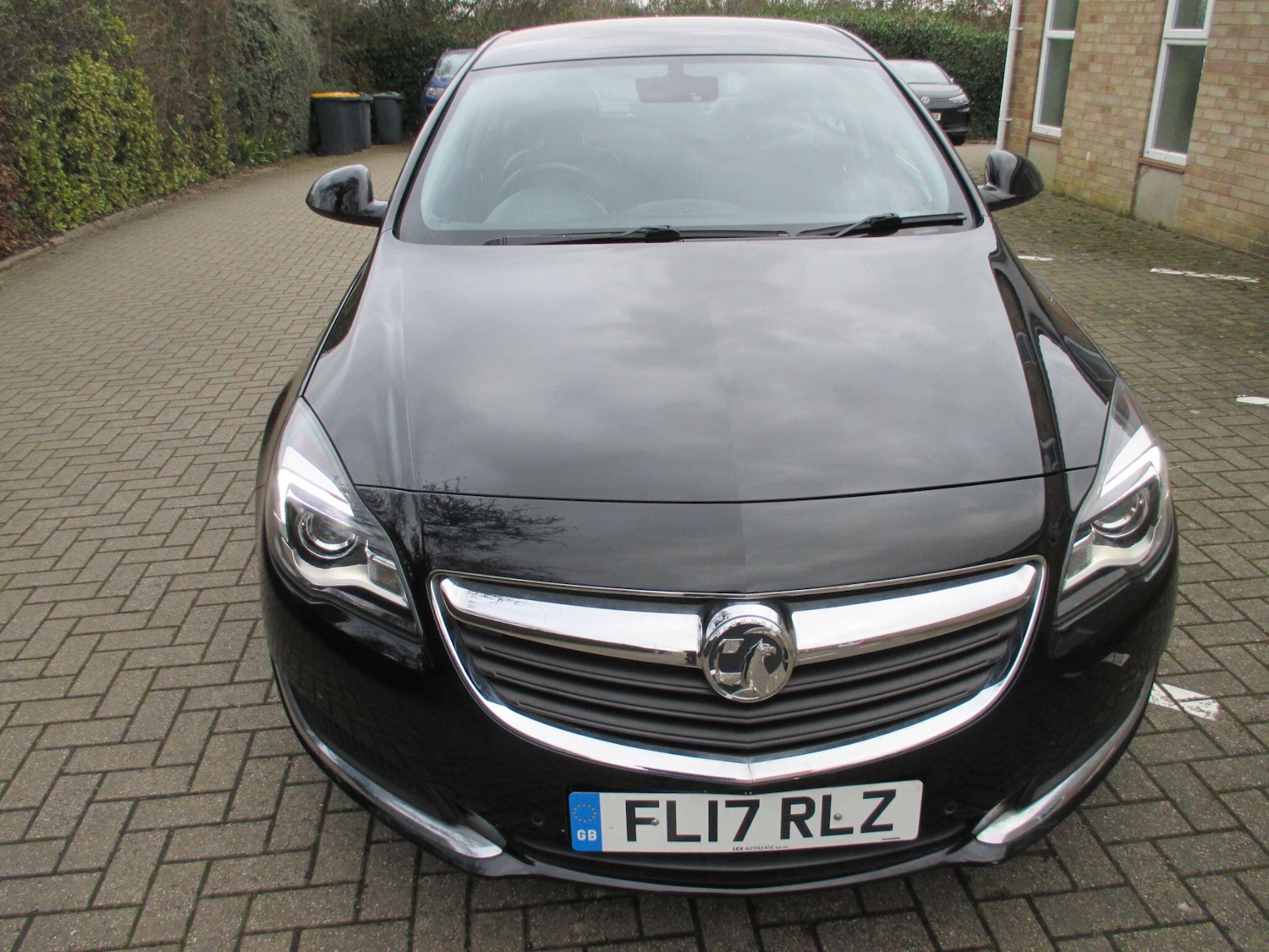 Used Vauxhall Insignia 2017 for sale - 77658718: Photo 3