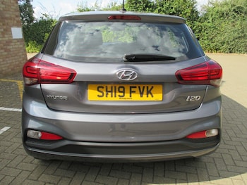Used Hyundai i20 2019 for sale - 79316656: Photo