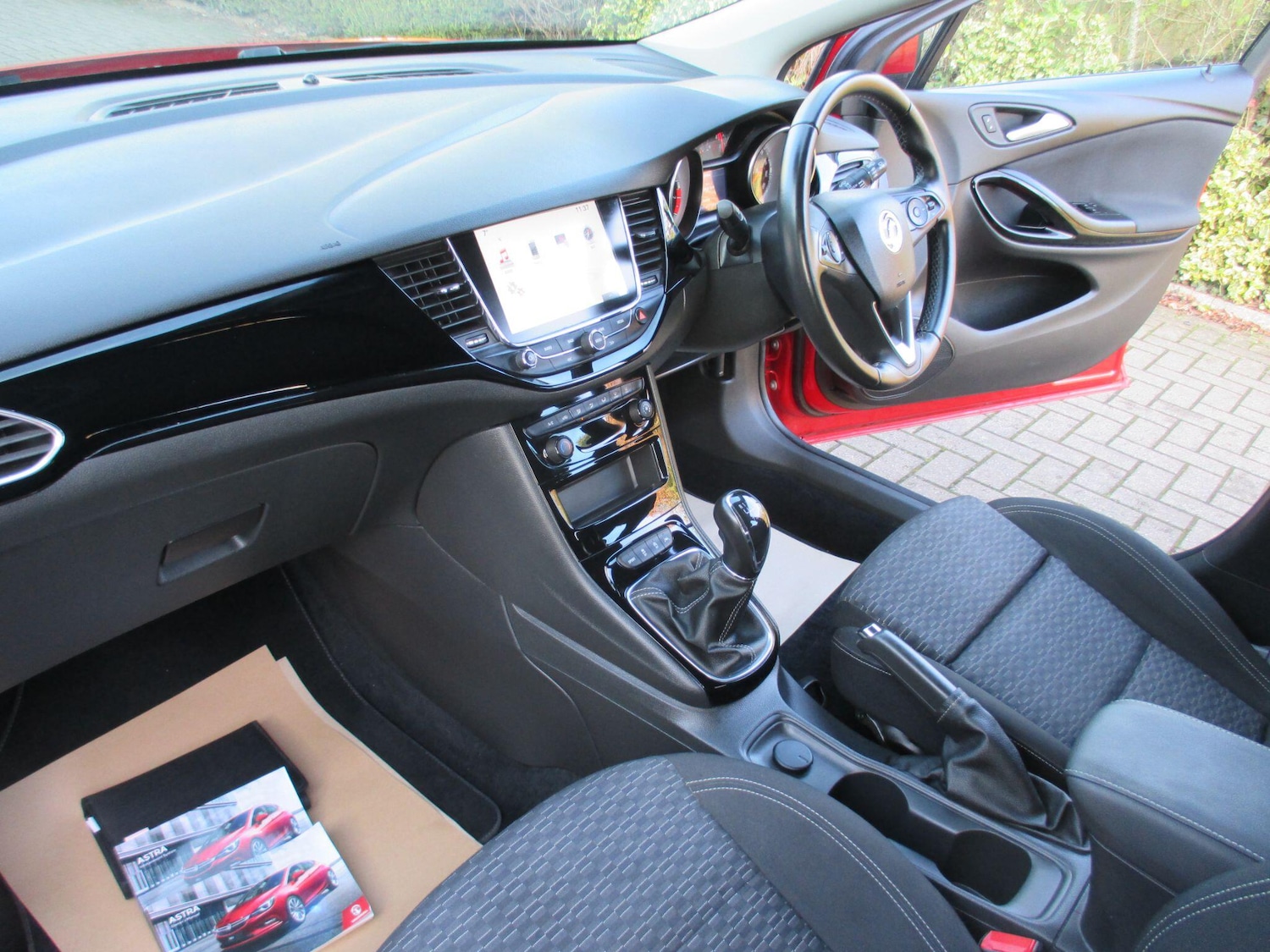 Used Vauxhall Astra 2018 for sale - 77331787: Photo 16