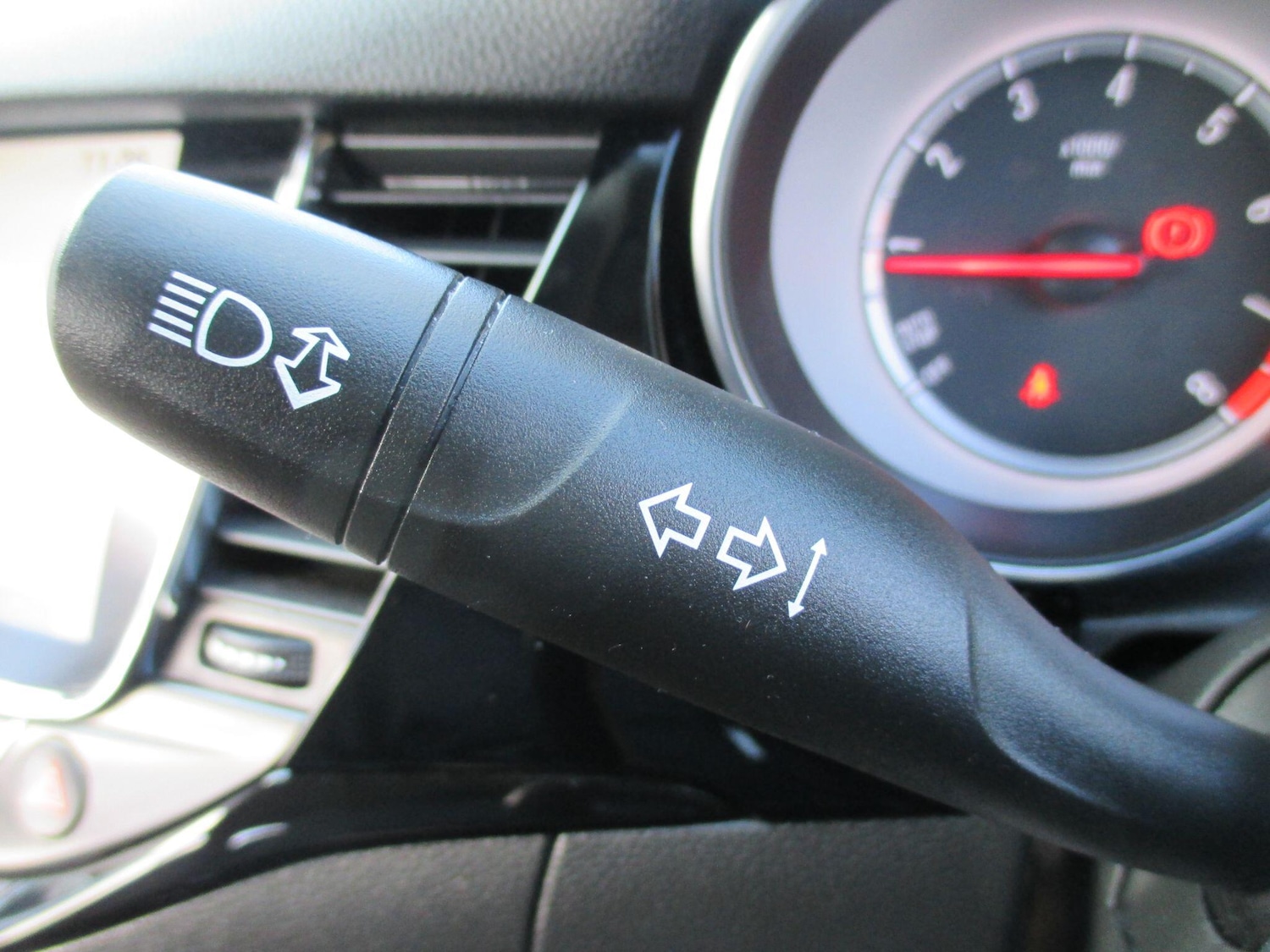 Used Vauxhall Astra 2018 for sale - 77331787: Photo 27