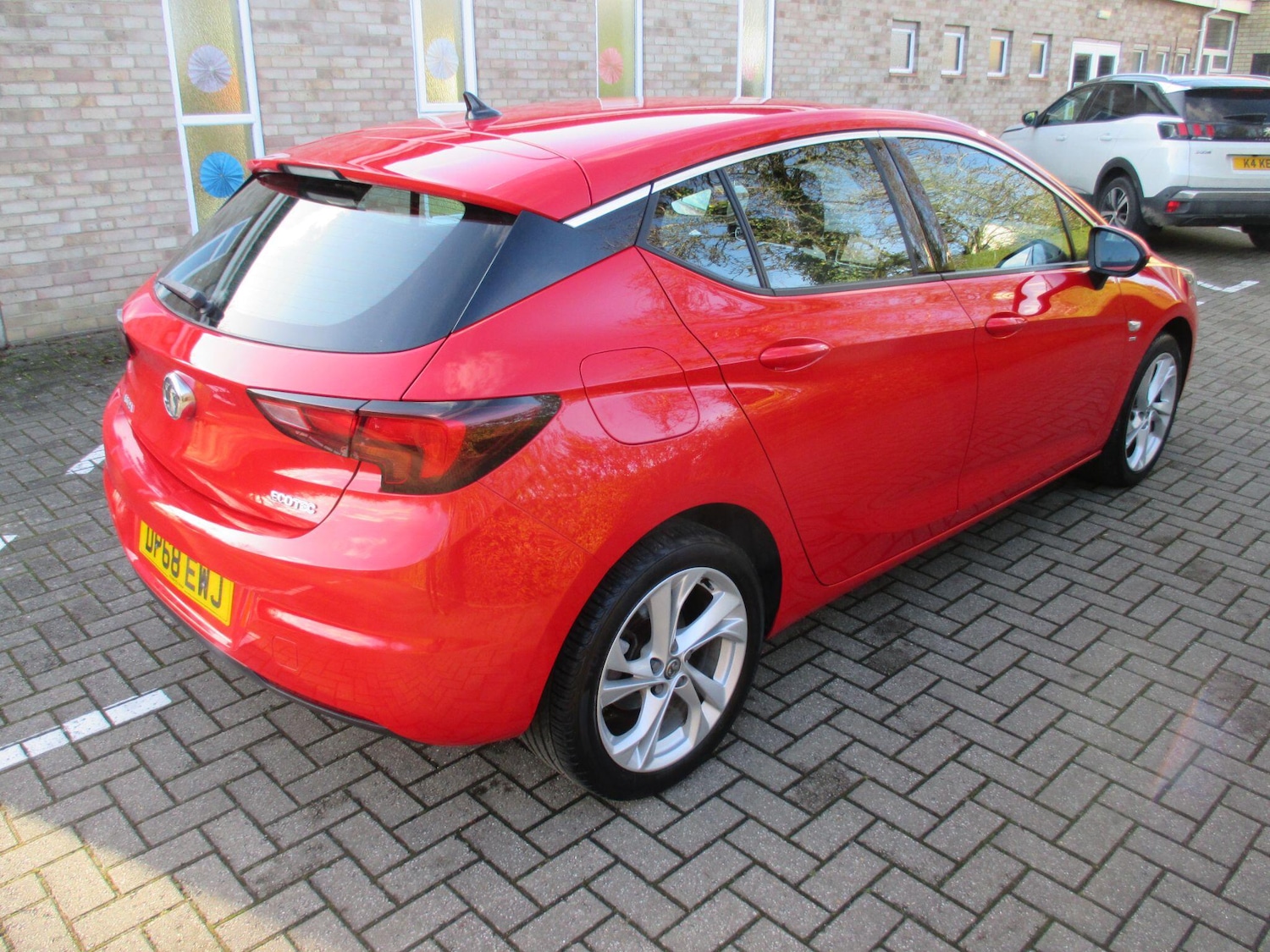 Used Vauxhall Astra 2018 for sale - 77331787: Photo 5