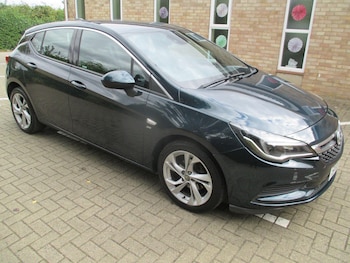 2016 (16) - 1.4i Turbo SRi Euro 6 5dr