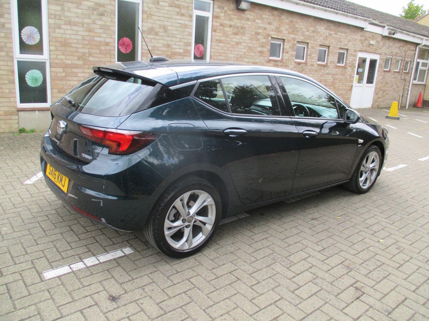 Vehicle 5