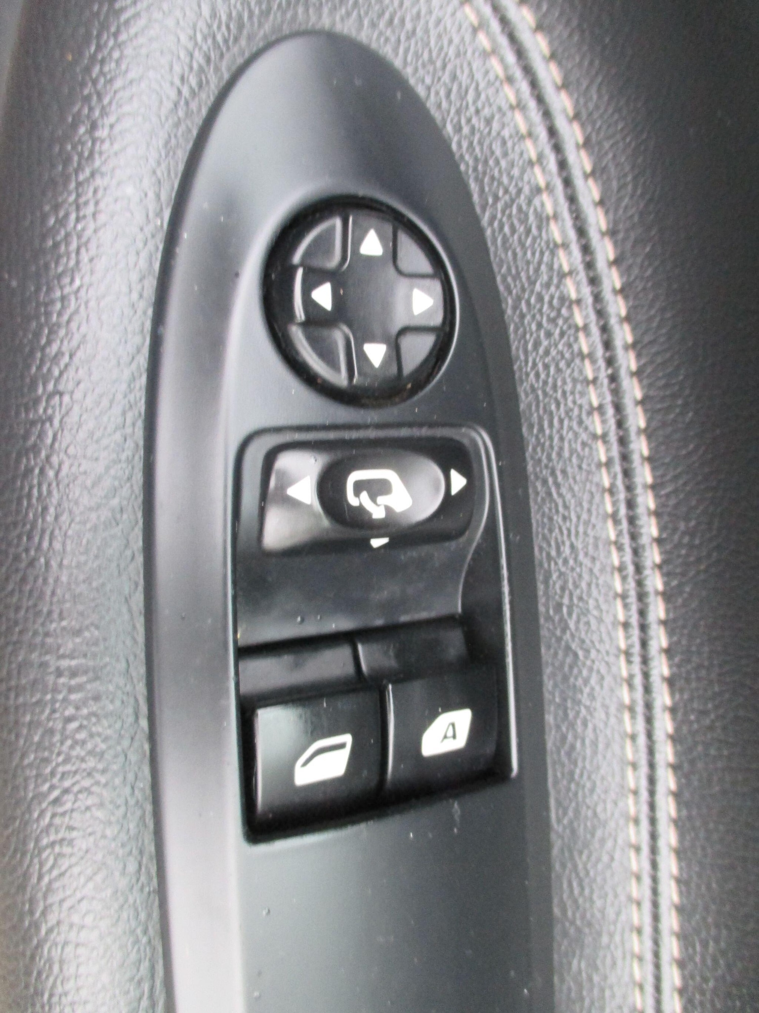 Used DS Automobiles DS 3 2016 for sale - 78204483: Photo 34