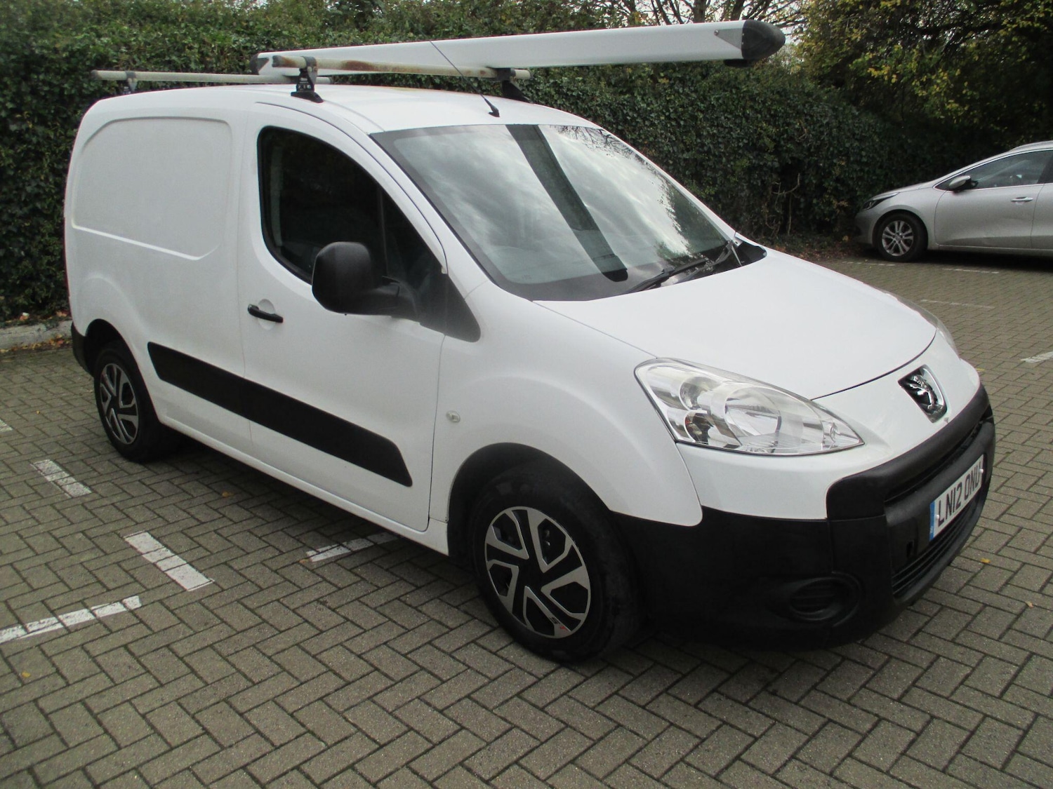 Used Peugeot Partner 2012 for sale - 76398428: Photo 1
