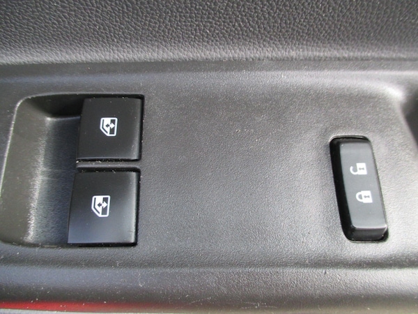 Used Vauxhall Viva 2015 for sale - 75751677: Photo 33